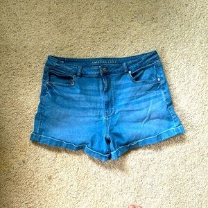 Mom Jean shorts